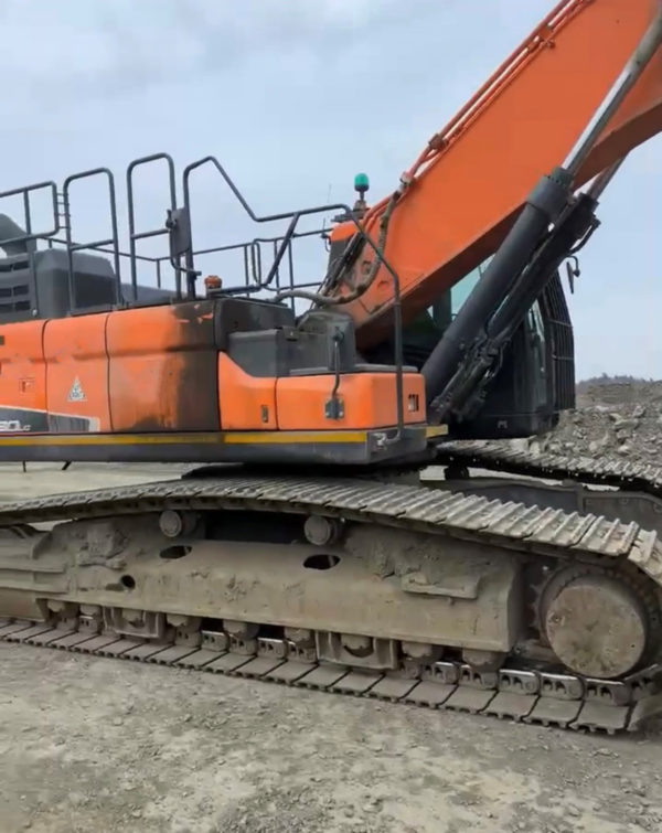 2017 DOOSAN DX380-5 EXCAVATOR