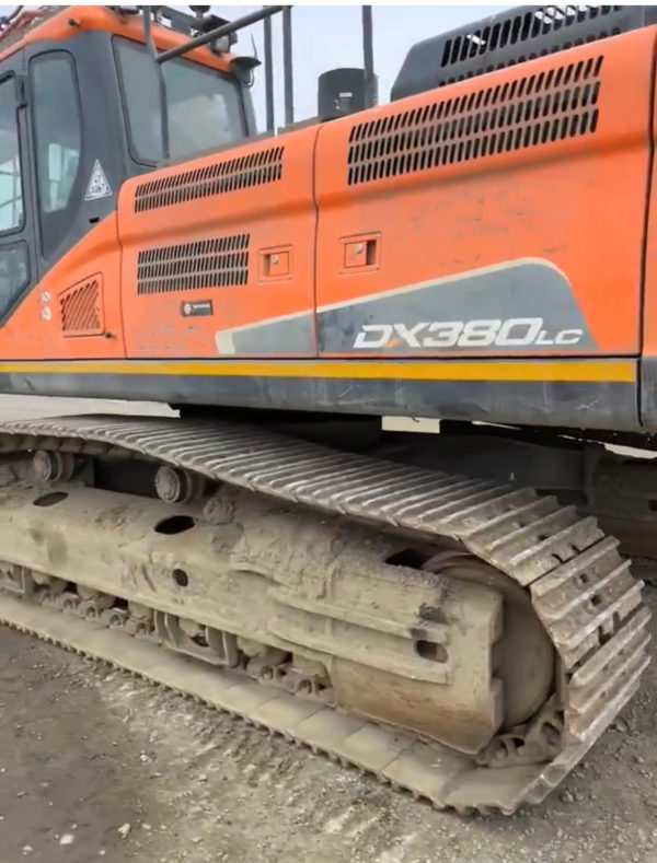 2017 DOOSAN DX380-5 EXCAVATOR - Image 7