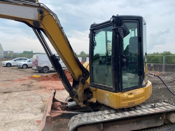 2018 CATERPILLAR 305E EXCAVATOR