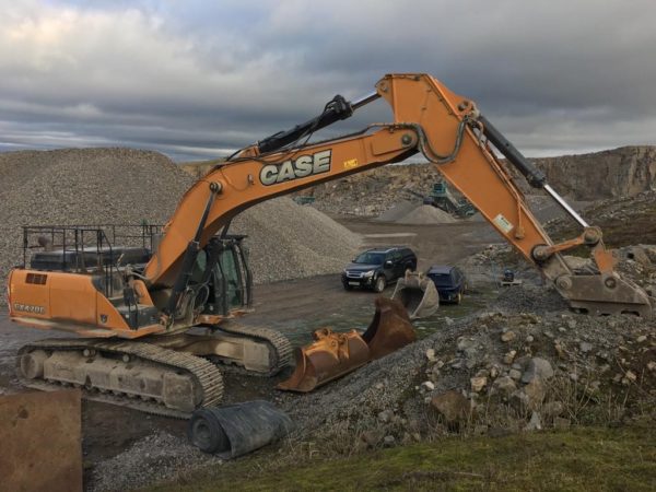 2015 CASE CX470C EXCAVATOR - Image 4