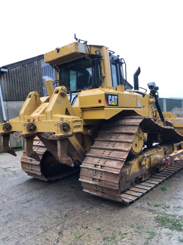 CAT D6T DOZER W/ MULTI SHANK CAT RIPPER (2014) - Image 6